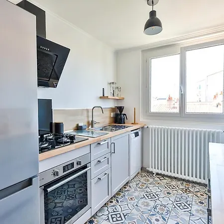 Appartement Décoré Avec Goût Proche Mer