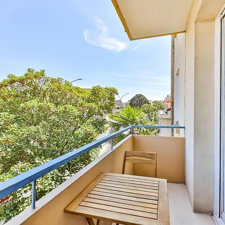 Apartment Decore Avec Gout Proche Mer Les Sables-d'Olonne